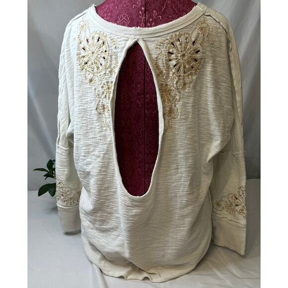 Intimately Free People Boho Embroidered Shirt Back Peephole Size Small - Picture 4 of 9